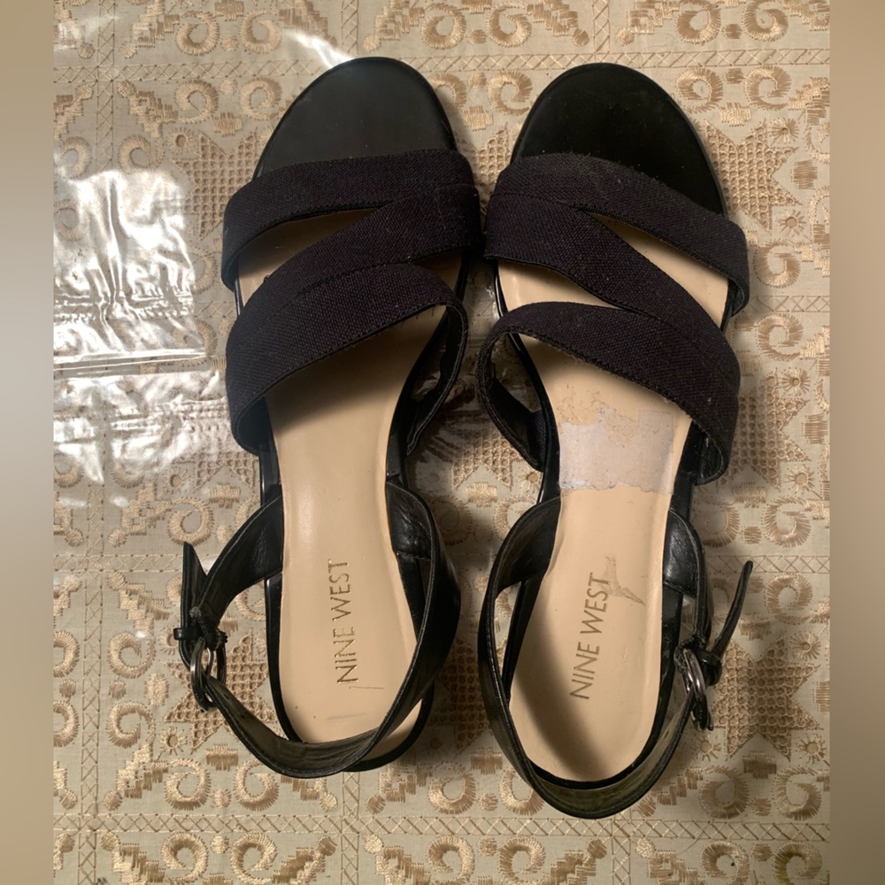 Nine West Black Wedge Sandals Size 10